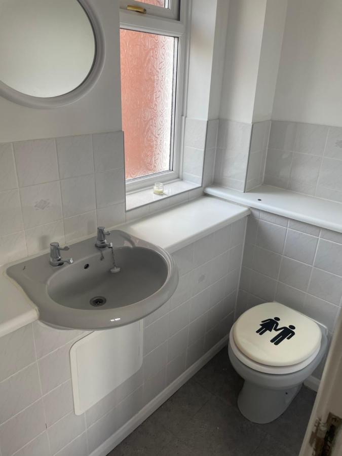 The Swallows Popular Location 3 Bedroom House Free Wi-Fi And Sky Tv In All Rooms Rough Close Eksteriør bilde